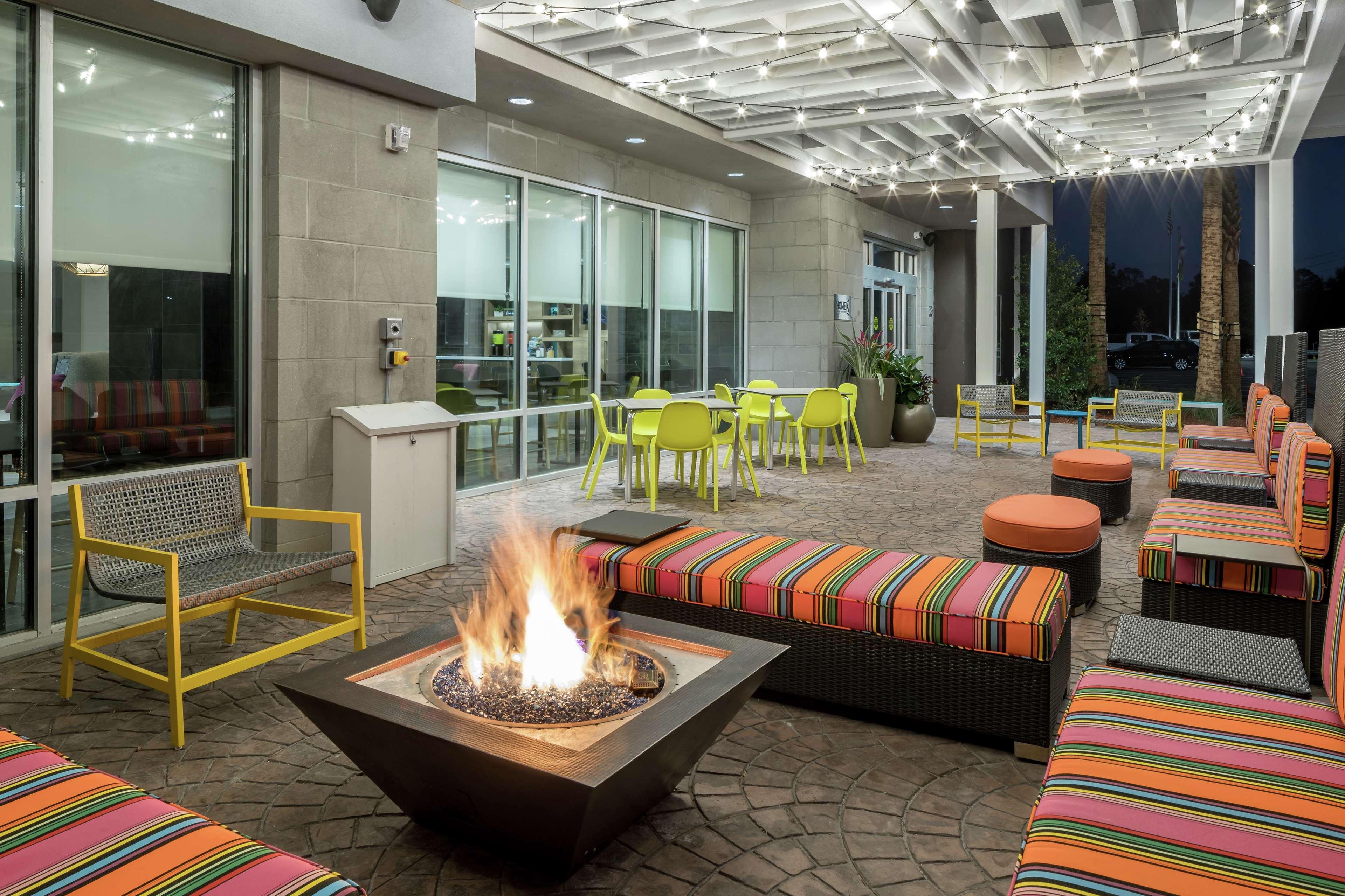 Home2 Suites By Hilton Jacksonville Airport Kültér fotó