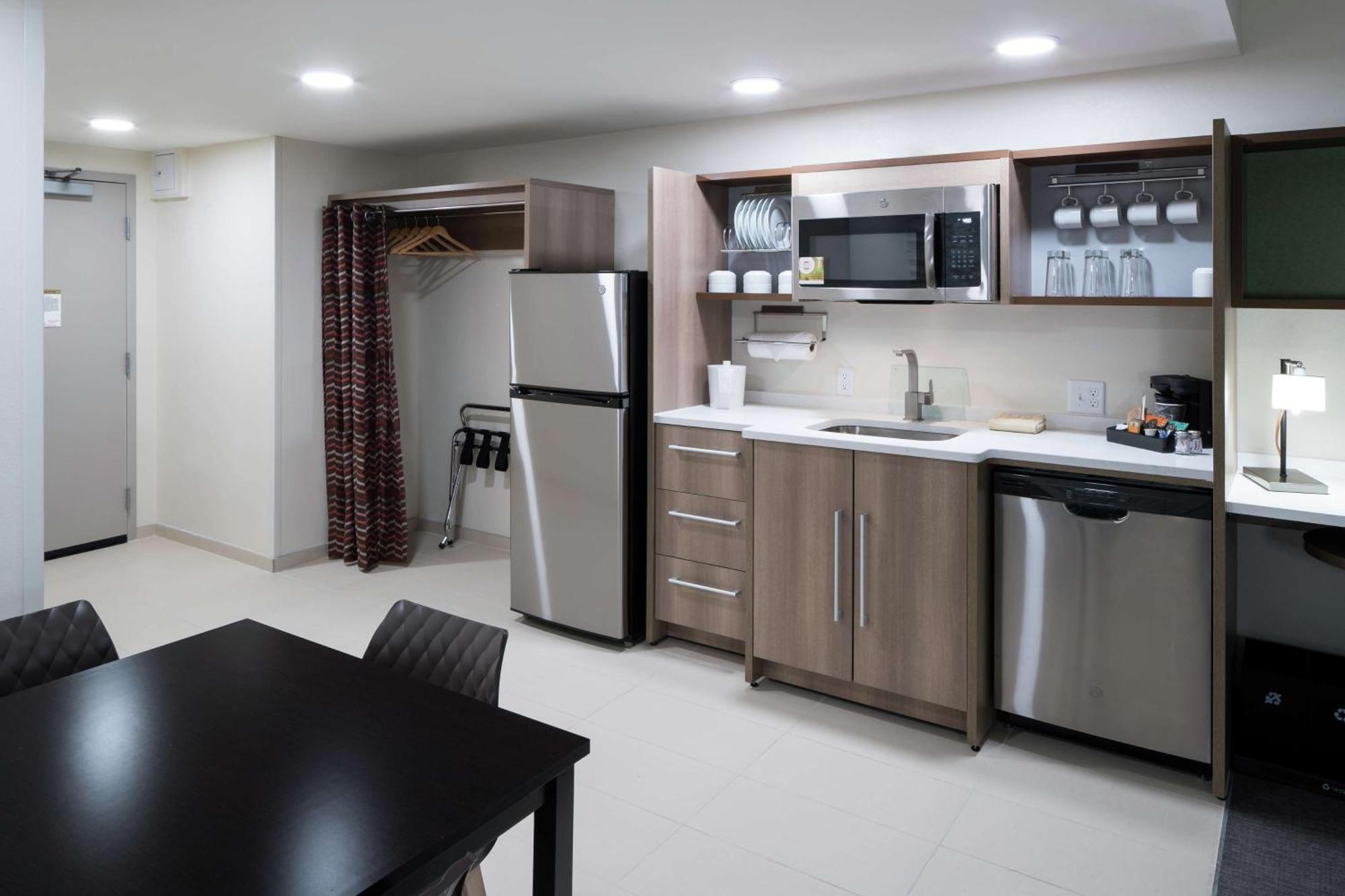Home2 Suites By Hilton Jacksonville Airport Kültér fotó